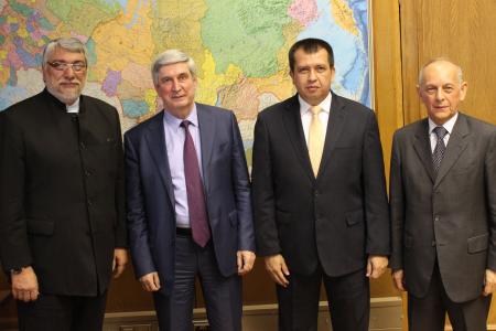 И.И. Мельников встретился с парламентской делегацией из Парагвая