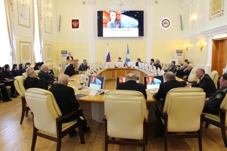 Республика Якутия. Комсомольцы провели встречу с почетными работниками авиации