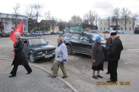Коммунисты провели автопробег в Касимовском районе Рязанской области