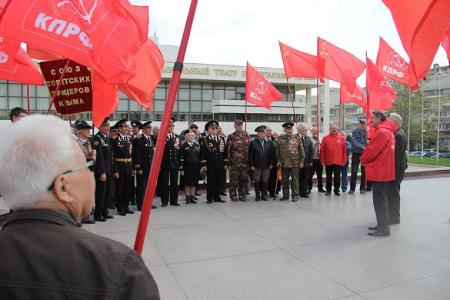Республика Крым. В Симферополе почтили память В.И.Ленина