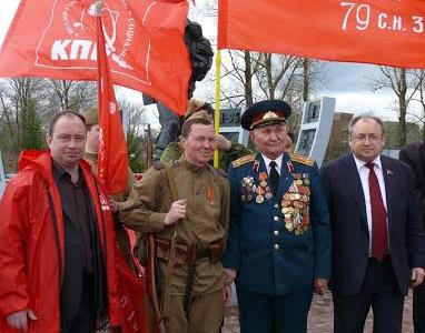 Дорогами Победы. В Ленинградской области состоялся праздничный автопробег в преддверии 9 Мая