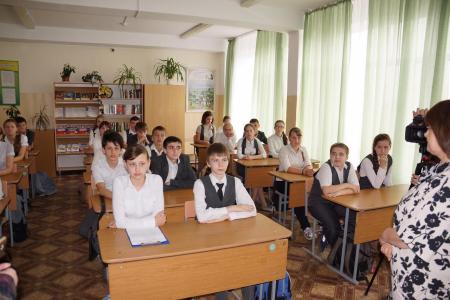 Краснодарский край. Белореченские коммунисты провели урок космонавтики в школе имени летчика-космонавта СССР В.И. Севастьянова