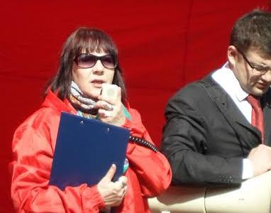 Коммунисты и комсомольцы Перми провели акцию протеста на улице Вижайской