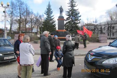 Коммунисты провели автопробег в Касимовском районе Рязанской области