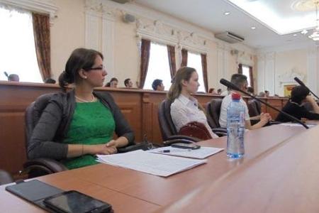 Иркутск. С участием губернатора-коммуниста Сергея Левченко состоялась 16-я молодёжная научно-практическая конференция