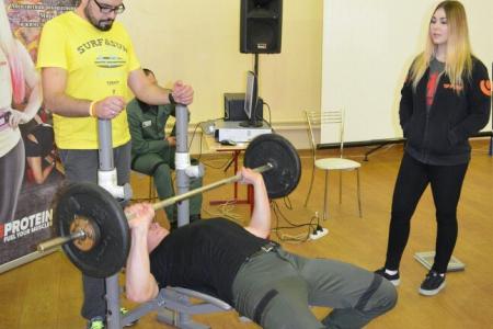 Комсомолка Марьяна Наумова провела спортивный турнир в Можайской колонии для несовершеннолетних