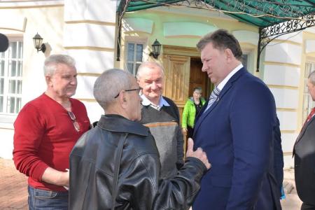 Владимир Кашин: «Поднять с колен нашу любимую Россию»