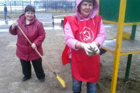 Тюменская область. Тобольские коммунисты провели ленинский субботник