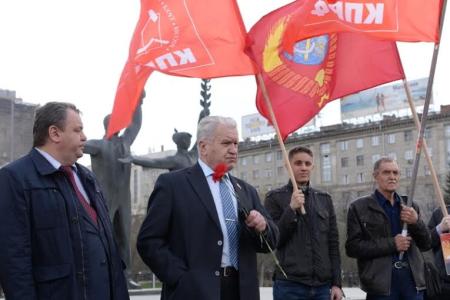 Новосибирские коммунисты отпраздновали 146-летие Владимира Ильича Ленина