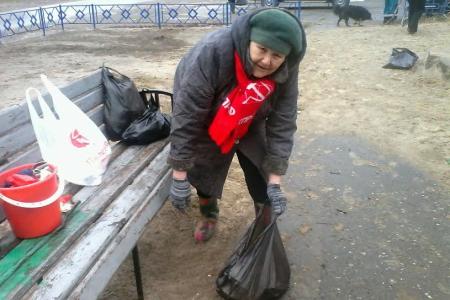 Тюменская область. Тобольские коммунисты провели ленинский субботник