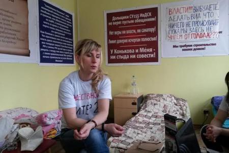 Коммунисты Иванова посетили участников голодовки дольщиков