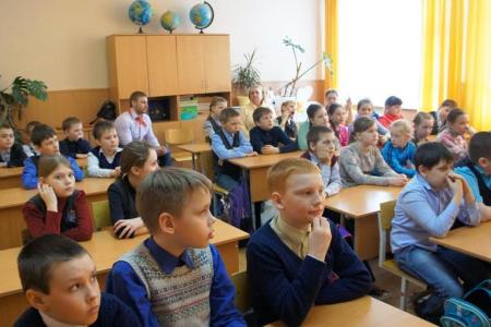Где коммунисты — там Победа! День космонавтики в Курганской области