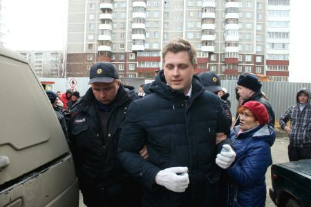 «Хроника полицейского произвола». Репортаж о незаконном задержании коммунистов в городе Екатеринбурге