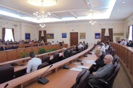 Иркутск. С участием губернатора-коммуниста Сергея Левченко состоялась 16-я молодёжная научно-практическая конференция