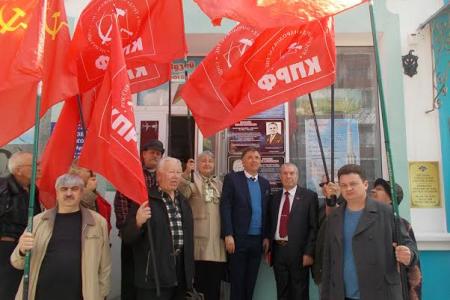 Республика Крым. В Феодосии открыли памятную доску великим советским первопроходцам