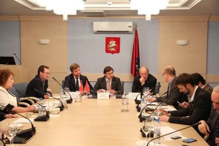 Малый бизнес в Москве поддерживают только коммунисты