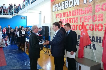 Ставропольский край. Коммунисты провели детский борцовский турнир в честь Героя Советского Союза И.А. Щипакина