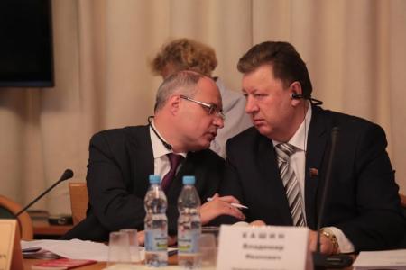 «Человек труда - истинный хозяин народных предприятий в городе и на селе!» В Государственной Думе состоялся «круглый стол» Комитета по вопросам собственности