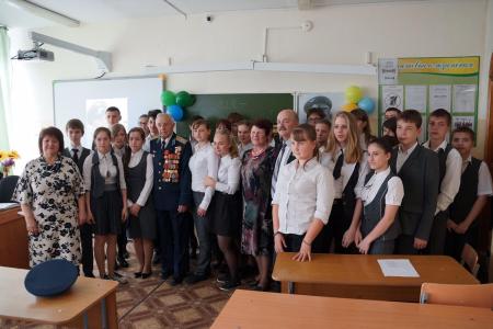 Краснодарский край. Белореченские коммунисты провели урок космонавтики в школе имени летчика-космонавта СССР В.И. Севастьянова
