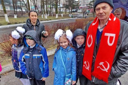 Приморский край. В день рождения В.И. Ленина в городе Артёме состоялся автопробег и прошёл торжественный приём в октябрята