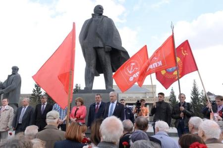 Новосибирские коммунисты отпраздновали 146-летие Владимира Ильича Ленина