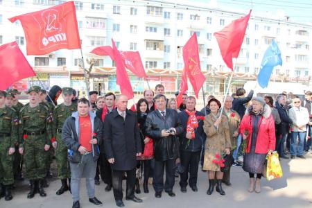 Коммунисты и жители Рязани отметили День космонавтики