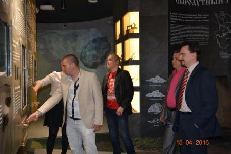 Вологодская область. Секретарь ЦК КПРФ М.С. Костриков в Череповце