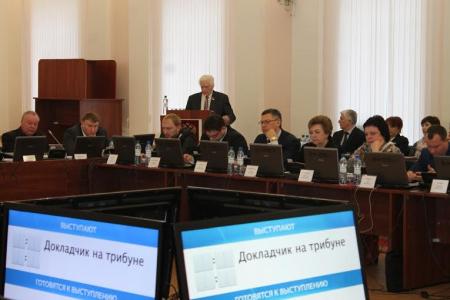 Пенсионеры Псковской области все больше и больше погружаются в зону выживания