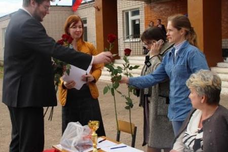 Новгородские коммунисты провели спортивно-просветительский праздник в Савино