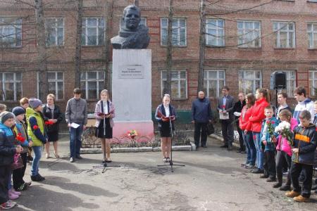 Ярославские коммунисты и комсомольцы отметили День космонавтики