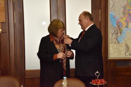 Г.А. Зюганов наградил группу космонавтов и ветеранов первого космического старта