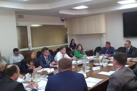 Депутат-коммунист Алексей Тренин провел заседание Экспертного совета по вопросам компрессорного машиностроения и импортозамещения инженерных систем в строительстве