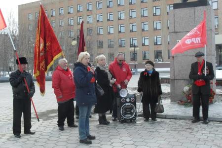 Ямало-Ненецкий автономный округ. В Салехарде прошел митинг в честь 146-й годовщины со Дня рождения В.И. Ленина