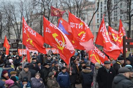 В Москве прошла акция в поддержку законопроекта КПРФ «О детях войны» 
