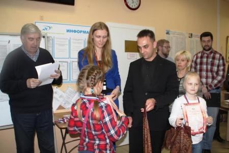 Новгородские коммунисты наградили сильнейших шахматистов города