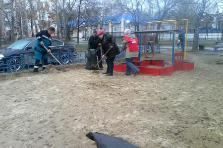 Тюменская область. Тобольские коммунисты провели ленинский субботник