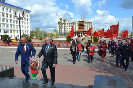 Республика Калмыкия. Коммунисты отметили 146-ю годовщину со дня рождения В.И. Ленина