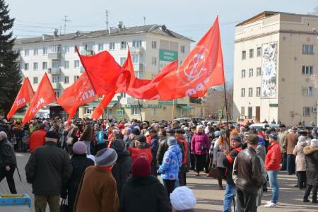 Красноярский край. В Зеленогорске прошел митинг против реорганизации лечебных учреждений города