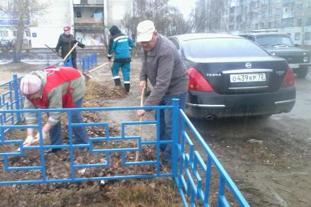 Тюменская область. Тобольские коммунисты провели ленинский субботник
