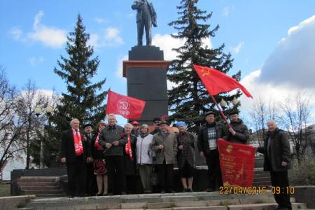 Коммунисты провели автопробег в Касимовском районе Рязанской области