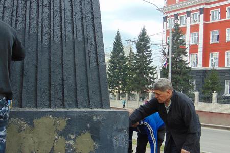 22 апреля барнаульские коммунисты отпраздновали 146–годовщину со дня рождения Владимира Ленина