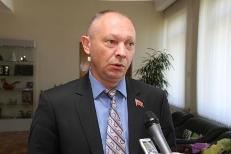 Вологодская область. Депутаты-коммунисты проголосовали против снятия 3,5 миллионов рублей с областного здравоохранения
