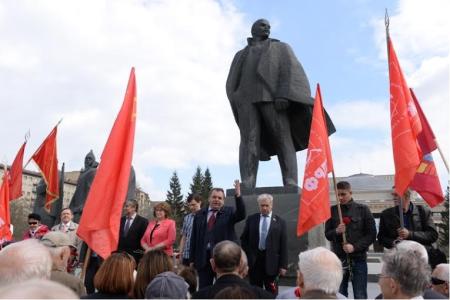 Новосибирские коммунисты отпраздновали 146-летие Владимира Ильича Ленина