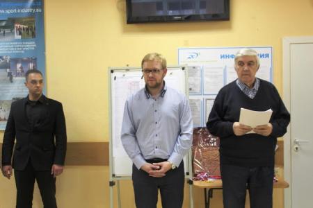 Новгородские коммунисты наградили сильнейших шахматистов города