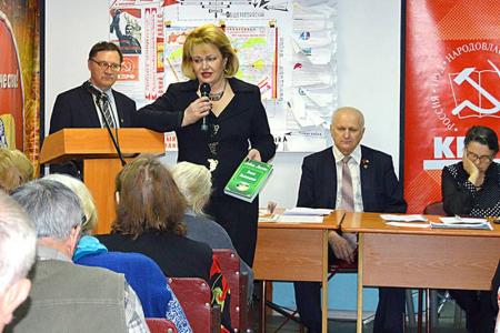 Алтайский край. Н.А. Останина посетила Залесовский район и приняла участие в краевой конференции организации "Дети войны"