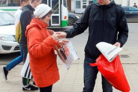 Ярославские коммунисты и комсомольцы отметили День космонавтики