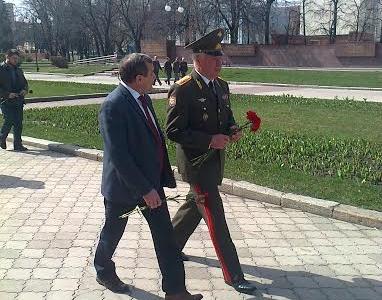Член ЦК КПРФ, генерал-лейтенант В.И. Соболев провел встречу с жителями Воронежа