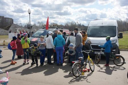 Кировские коммунисты провели ленинский субботник