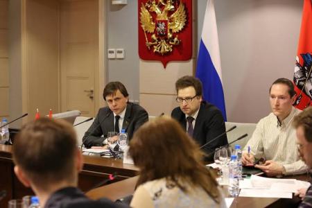 Ввести мораторий на снос гаражей! Круглый стол фракции КПРФ в Мосгордуме