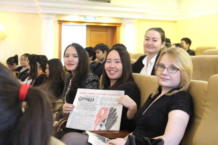 Республика Якутия. Комсомольцы провели встречу с почетными работниками авиации
